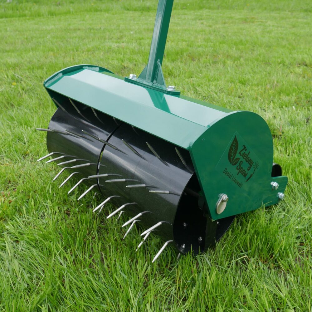 Walec z kolcami do aeracji